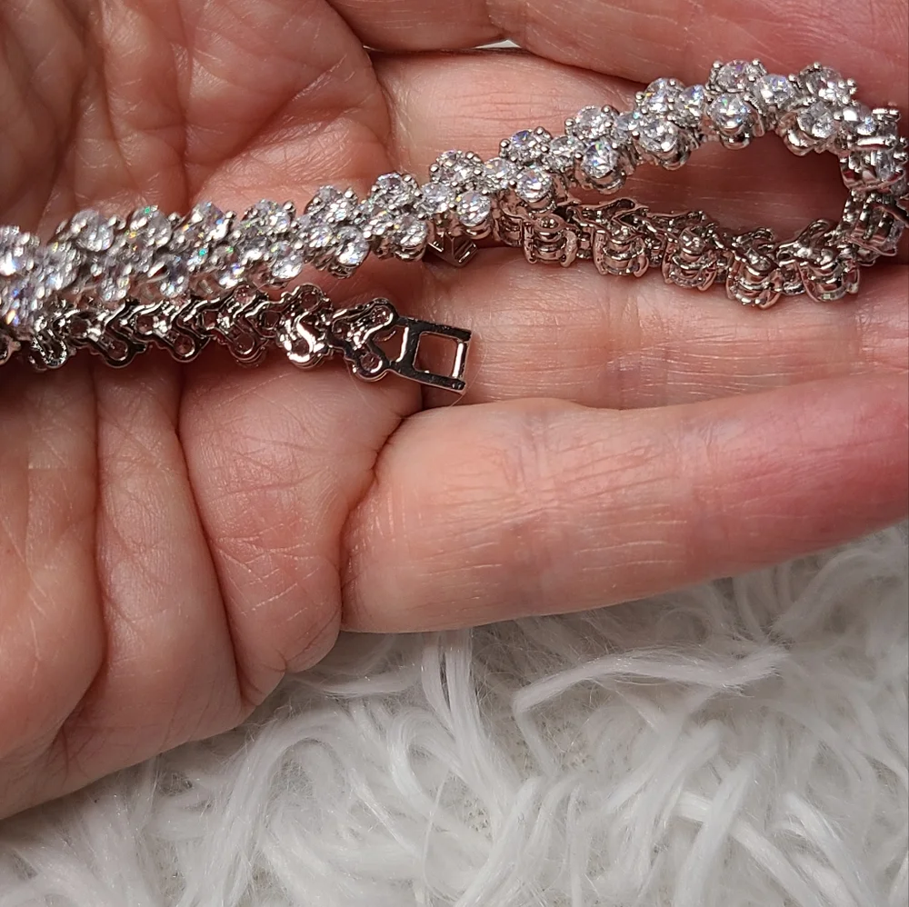 N/A stunning diamond